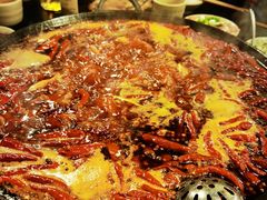 中辣红油锅底-酒友老火锅(渝中店)