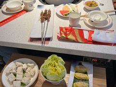-三人行骨头王火锅(长寿店)