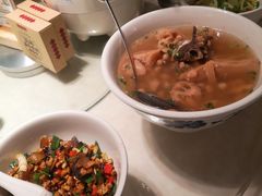 -味上湘菜馆(岳麓山店)