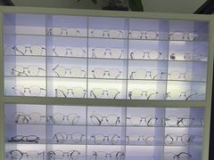 -造寸眼镜·蔡司官方授权店(东门店)