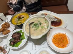-梅利汴京烤鸭•开封豫菜地标店(东大街店)