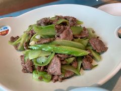 凉瓜炒牛肉-伙工殿餐厅(吉大店)