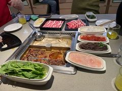 -海底捞火锅(新松江路生日主题店)
