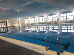 恒温游泳池-杰锐体育·美华中学运动中心