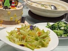 -海派美食·家宴海鲜青岛菜·石锅鲽鱼头(东方城店)