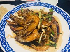 老头儿油爆河虾-老头儿油爆虾·知味杭州(爱琴海购物中心)
