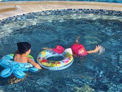 -珠海度假村游泳池