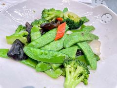 橄榄油炒田园时蔬-大树餐厅(朝阳大悦城店)