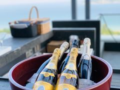 -瑰丽酒店·海吧·天际下午茶·现场DJ·天台酒吧
