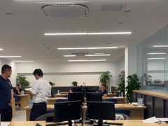 -上汽大众4S店(上海冠松店)