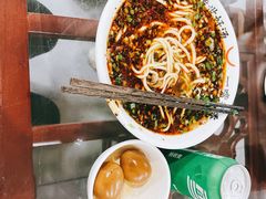 -牛一嘴·兰州牛肉面·大盘鸡(财富中心店)