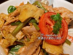 -大头虾越式风味餐厅(光明广场店)