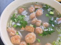 -何胖子丸子汤(南海街店)