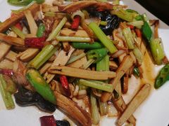 炒香干-青年路烩面馆(绿地世纪城店)