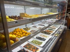 -哈尔滨小酒馆·鲜肉现穿自助烧烤(康新花园店)