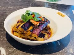 -港丽餐厅(高德置地店)