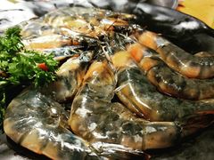 -仨仨米炭火烤肉