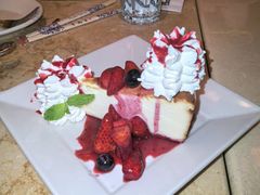 柠檬覆盆子奶油芝士蛋糕-The Cheesecake Factory芝乐坊餐厅(兴业太古汇店)
