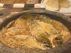 白洋淀石锅嘎鱼-小放牛炒菜馆(中山路乐汇城店)