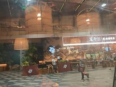 -上海世纪汇广场