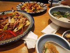 -金莹丸子汤清真(朝外SOHO店)