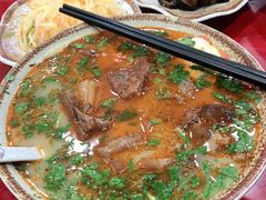 -金杨拉面王小吃面馆·牛三宝面·红烧牛肉粉