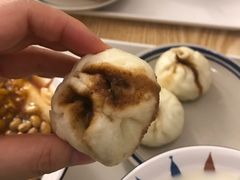酱肉包子-正南齐北·老街糯米团(洪崖洞店)