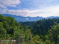 -梭布垭石林景区