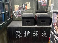 -荒岛实景沉浸密室(江汉路1店)