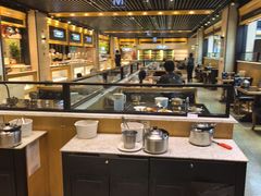 -川骄海鲜自助(王府井奥莱UP TOWN店原世界之花店)