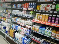 -全家便利店(崂山路四店)