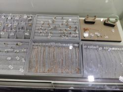 -张师傅首饰加工修理(西单华威潮铺街店)