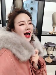 -艾米丽婚纱礼服