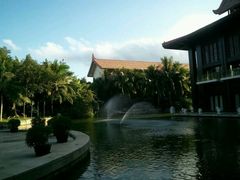 远处的喷泉带来震震凉风-水润轩私厨海南菜餐厅(铂尔曼酒店)