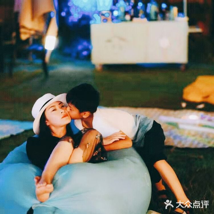 成都周边/花海里邂逅一场黄昏日落