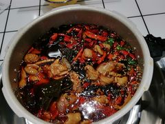 -晓彭肥肠鸡·泡椒鸡火锅(水木天地店)