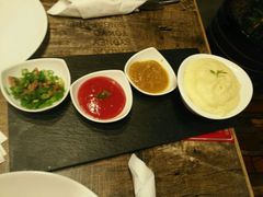 -HIGH FIVE哈福手工汉堡(桂林路店)