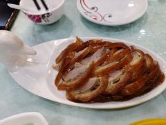 -六和聚传统烤鸭.天津菜(和平店)