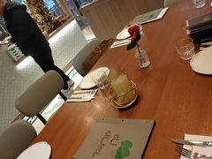 餐具摆设-ELI FALAFEL Lebanese&Mediterranean黎巴嫩美食(富城路店)