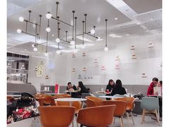 大堂-奈雪的茶(市百一店)