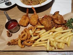 -必胜客(新中纬店)
