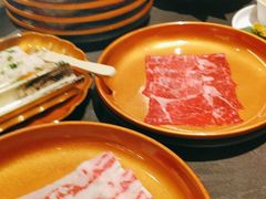 -牛YO寿喜烧·铁板烧和牛火锅自助(市府恒隆店)