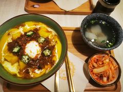 咖喱牛肉窝蛋饭-春风·有糖(崇宁路店)