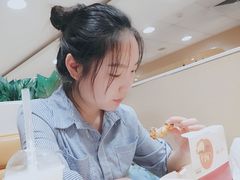 -麦当劳(军博店)