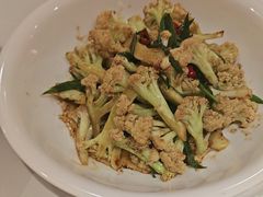 -巴特餐饮6加1音乐餐吧·新疆菜