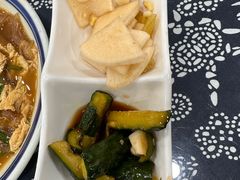 -八两八金·莱芜特色炒鸡(市南漳浦路店)