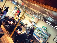 大堂-贯贯吉·清真餐厅(浙江中路店)