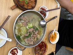 -谢老五跷脚牛肉·非遗传承店