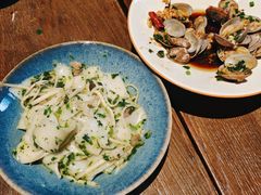 荠菜肉丝炒年糕-慈城年糕主题餐厅