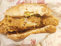 麦辣鸡腿堡-麦当劳(杭州西湖银泰百货店)